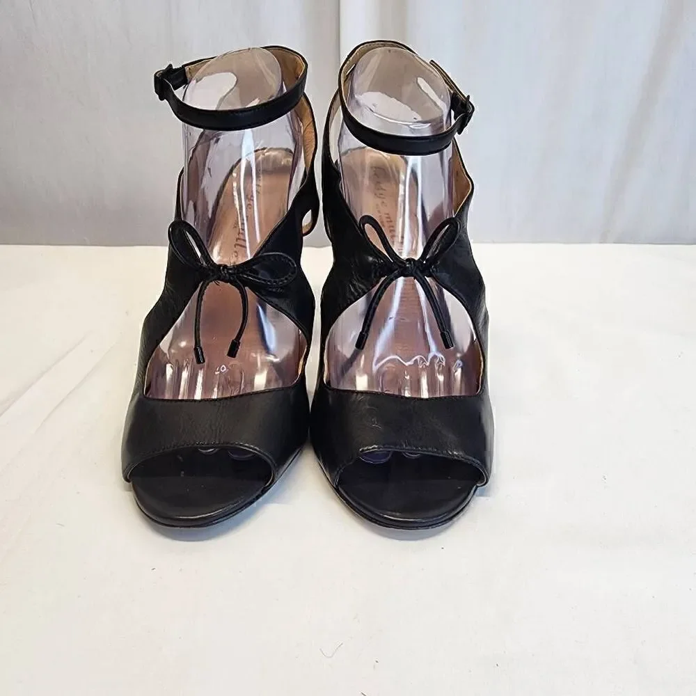 Bettye Mueller Black Leather Pumps Cut Out Ankle Strap Size 9.5